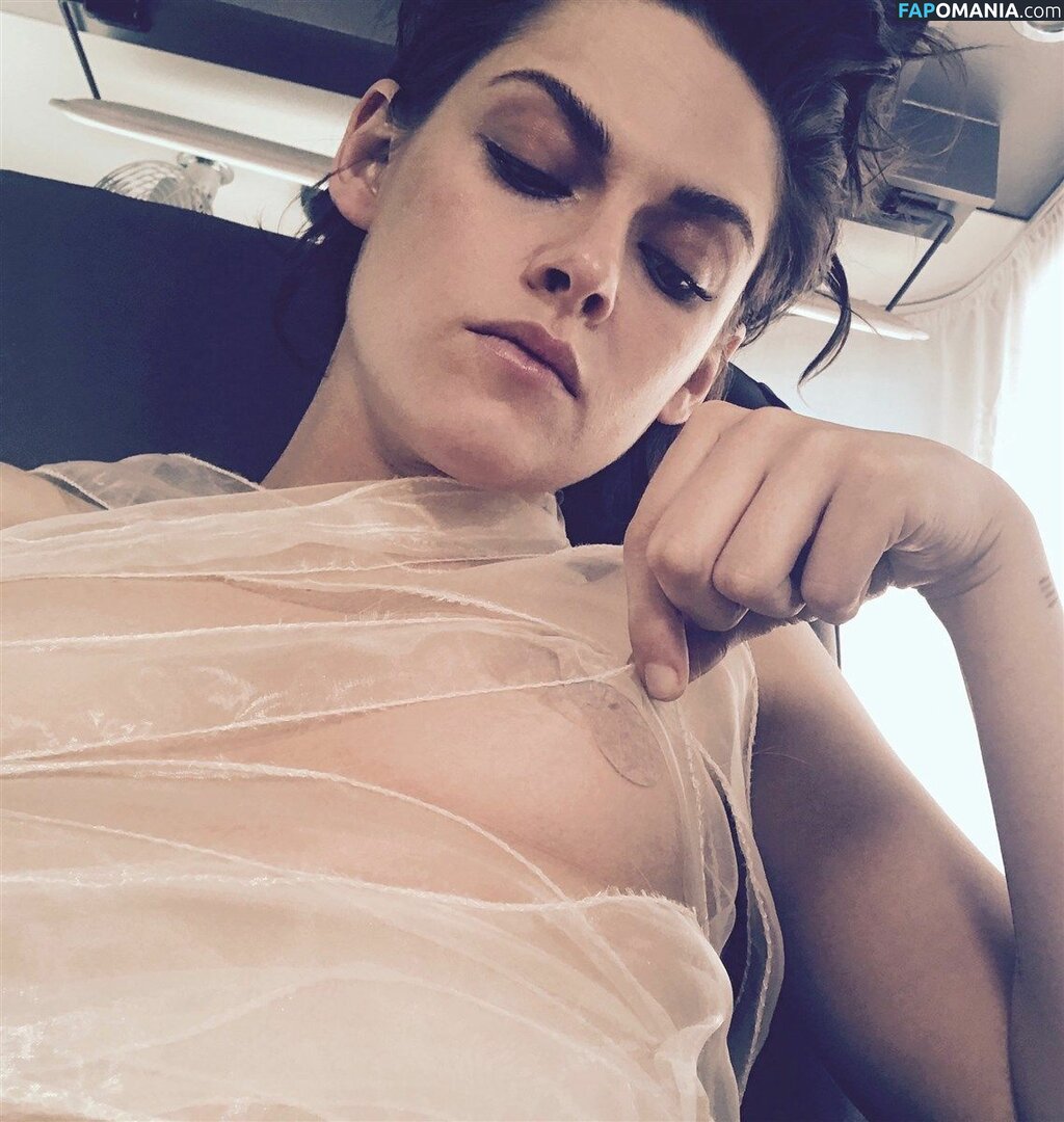Kristen Stewart Desnudo Foto filtrada #56