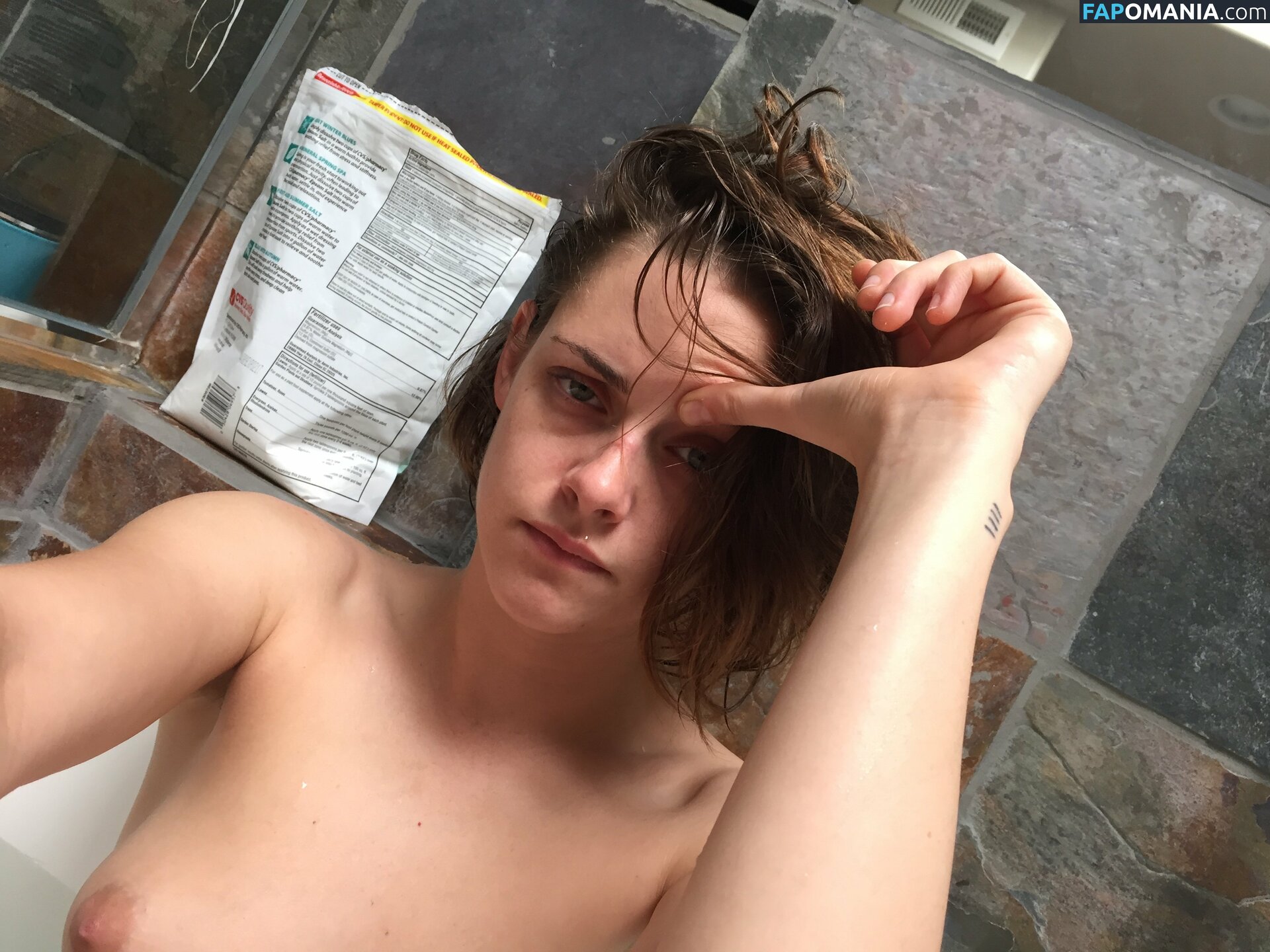 Kristen Stewart Desnudo Foto filtrada #66