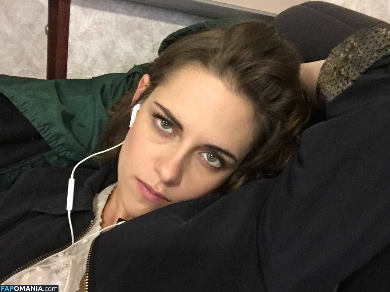 Kristen Stewart Desnudo Foto filtrada #100