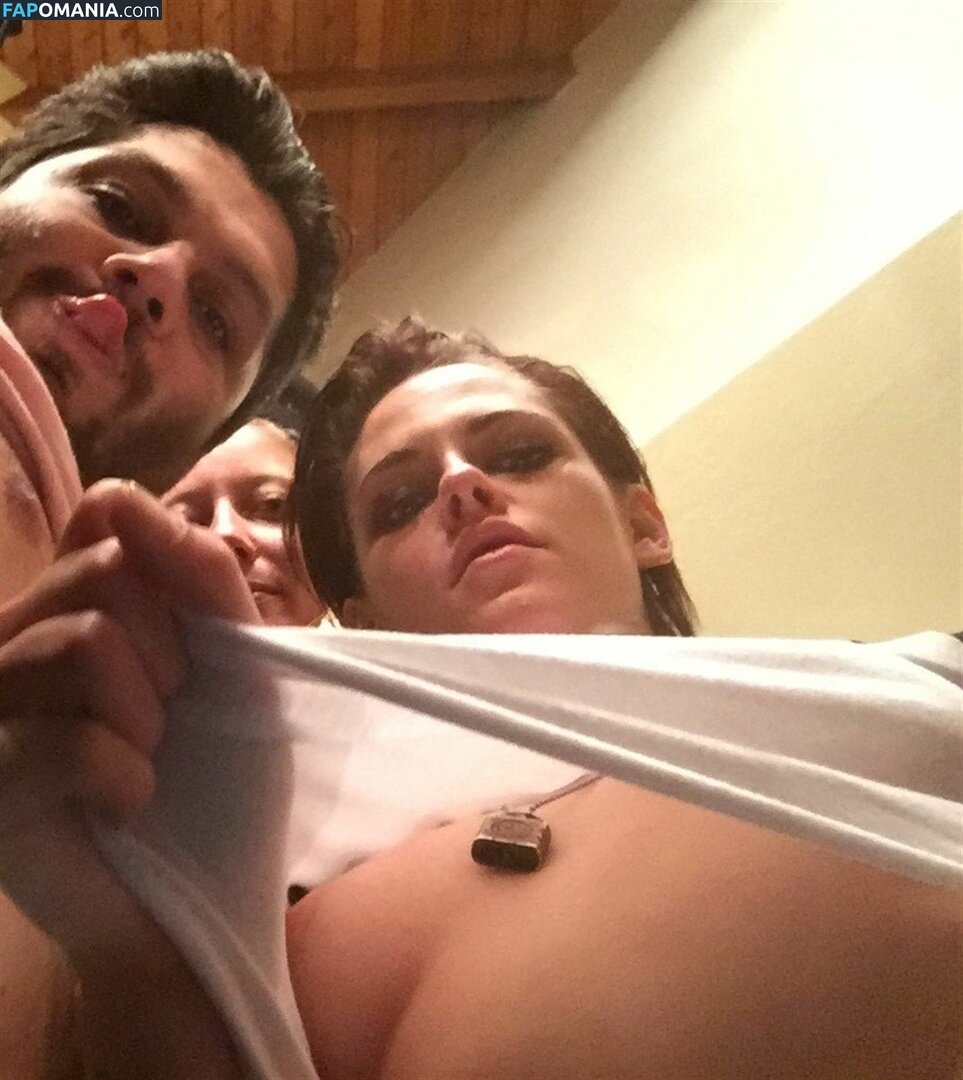 Kristen Stewart Desnudo Foto filtrada #104
