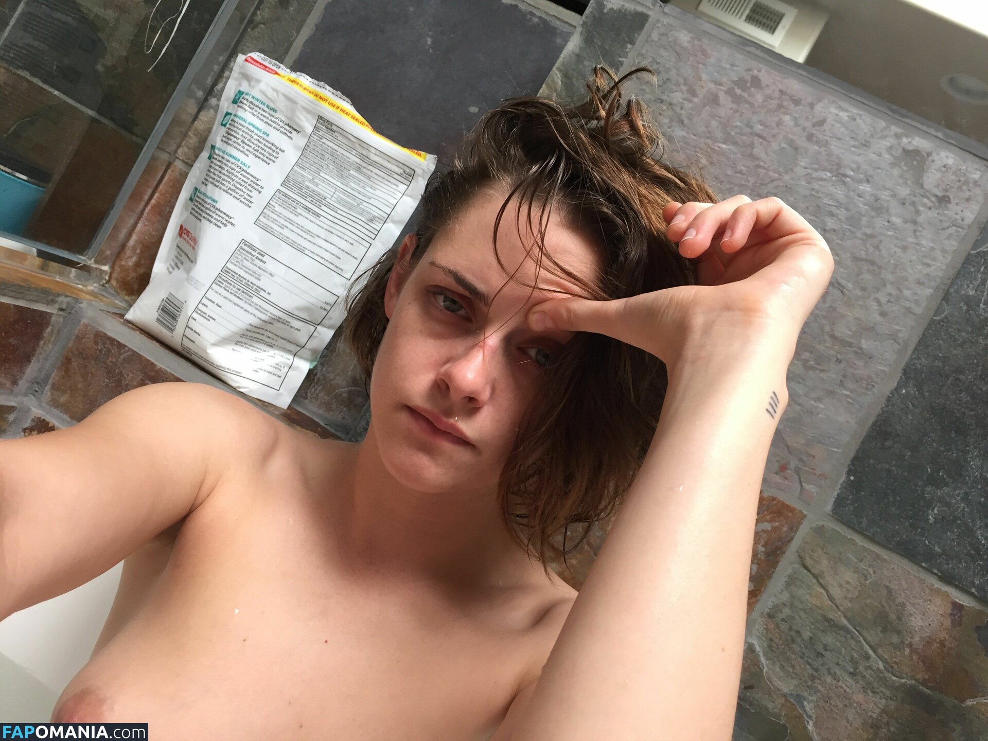 Kristen Stewart Desnudo Foto filtrada #172