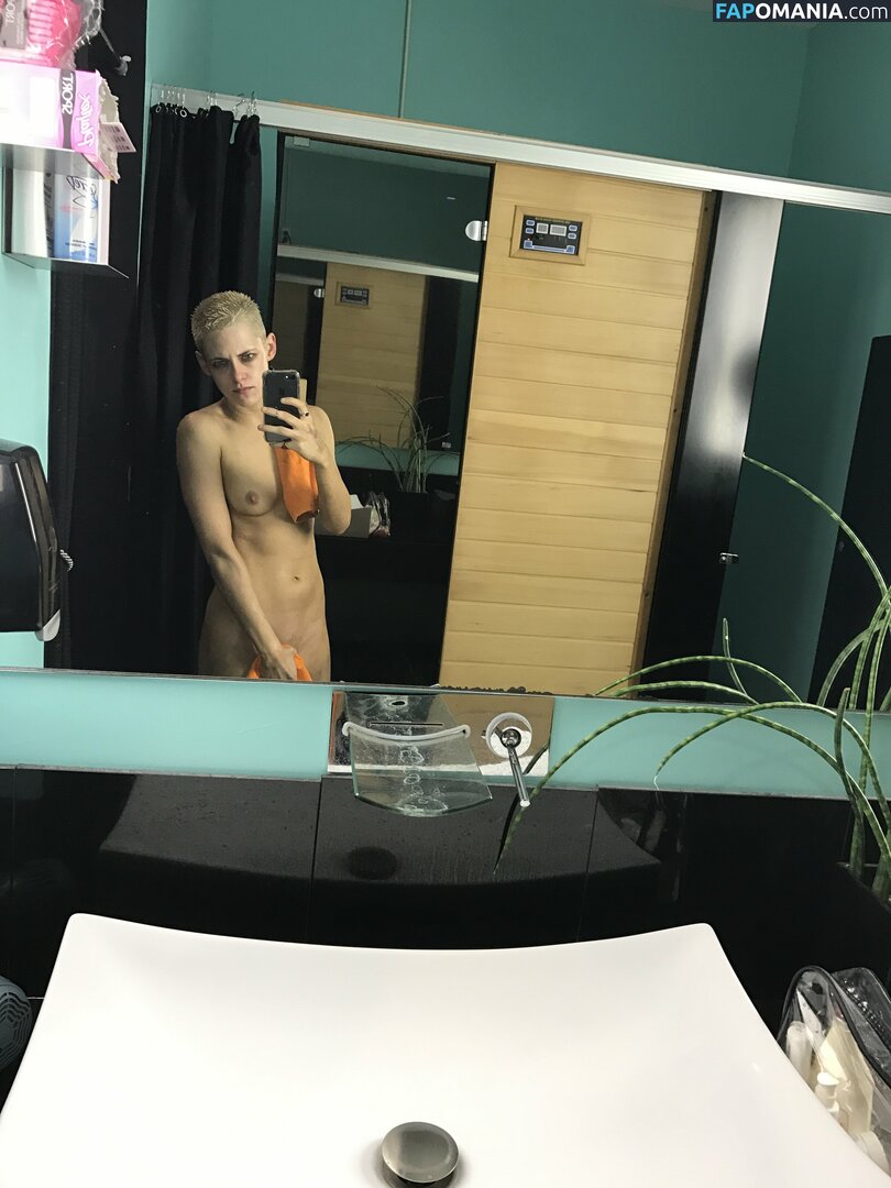 Kristen Stewart Desnudo Foto filtrada #197