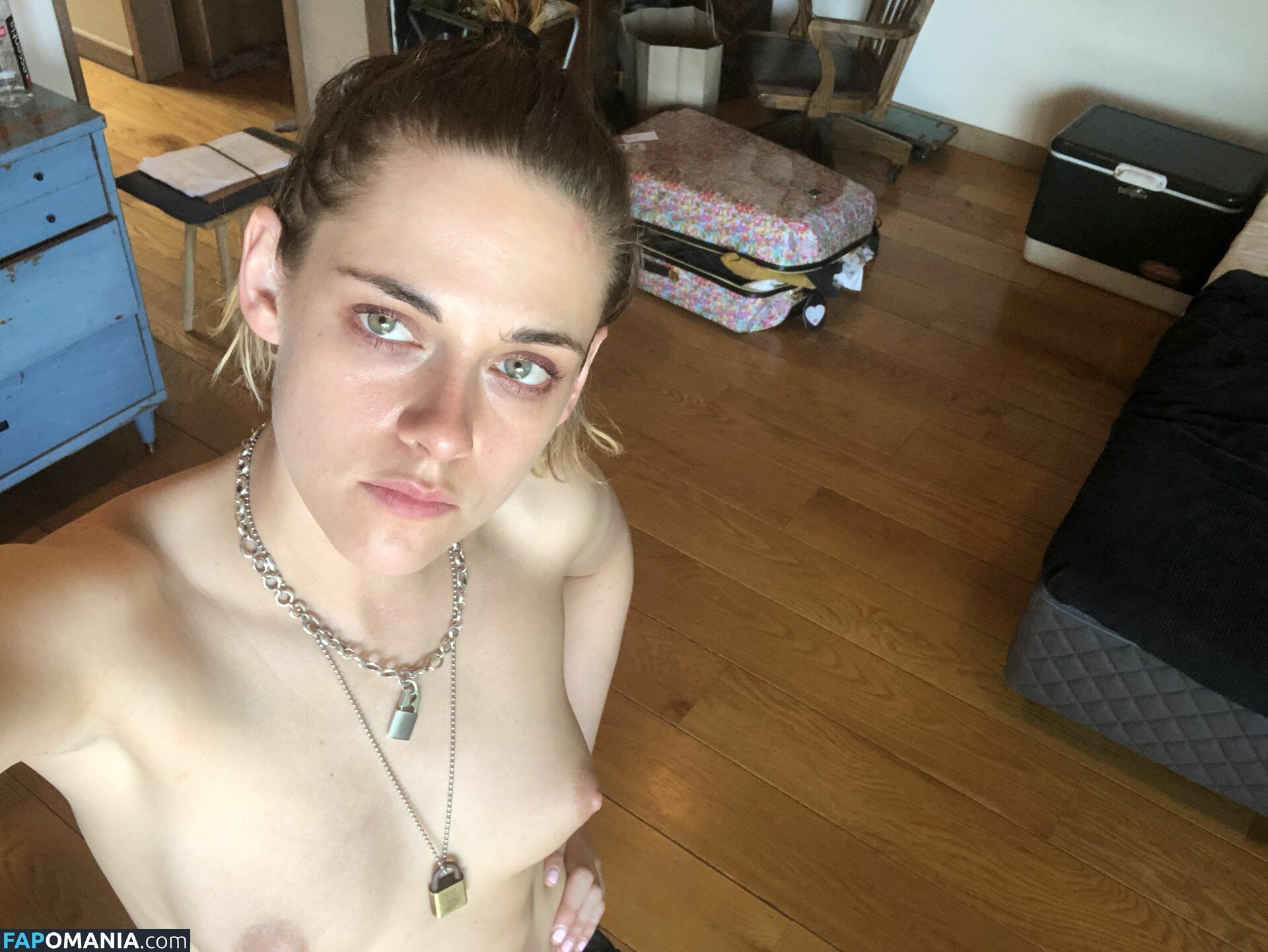 Kristen Stewart Desnudo Foto filtrada #207