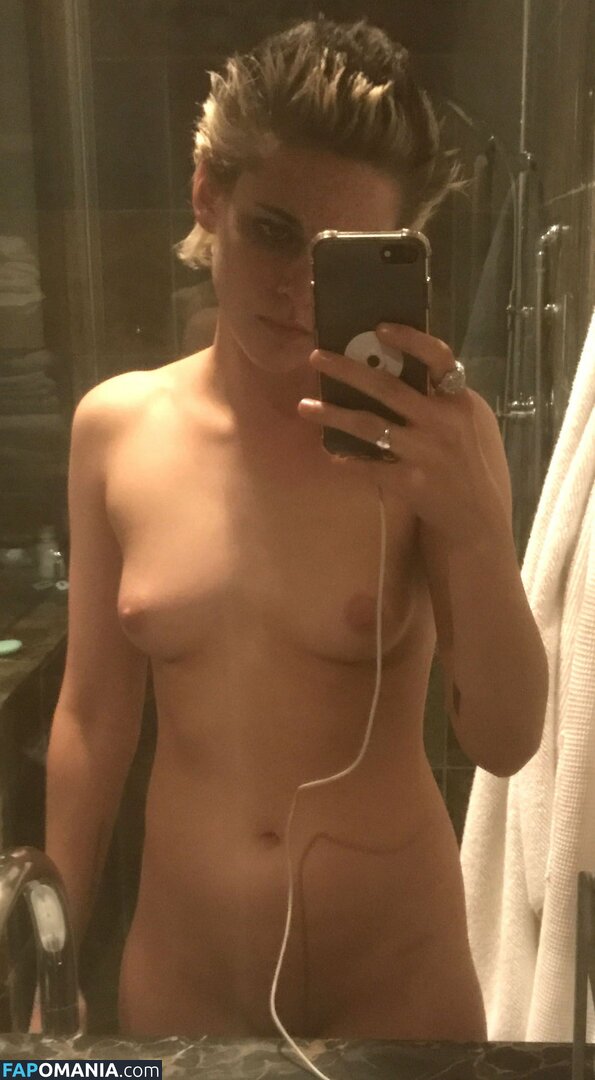 Kristen Stewart Desnudo Foto filtrada #266