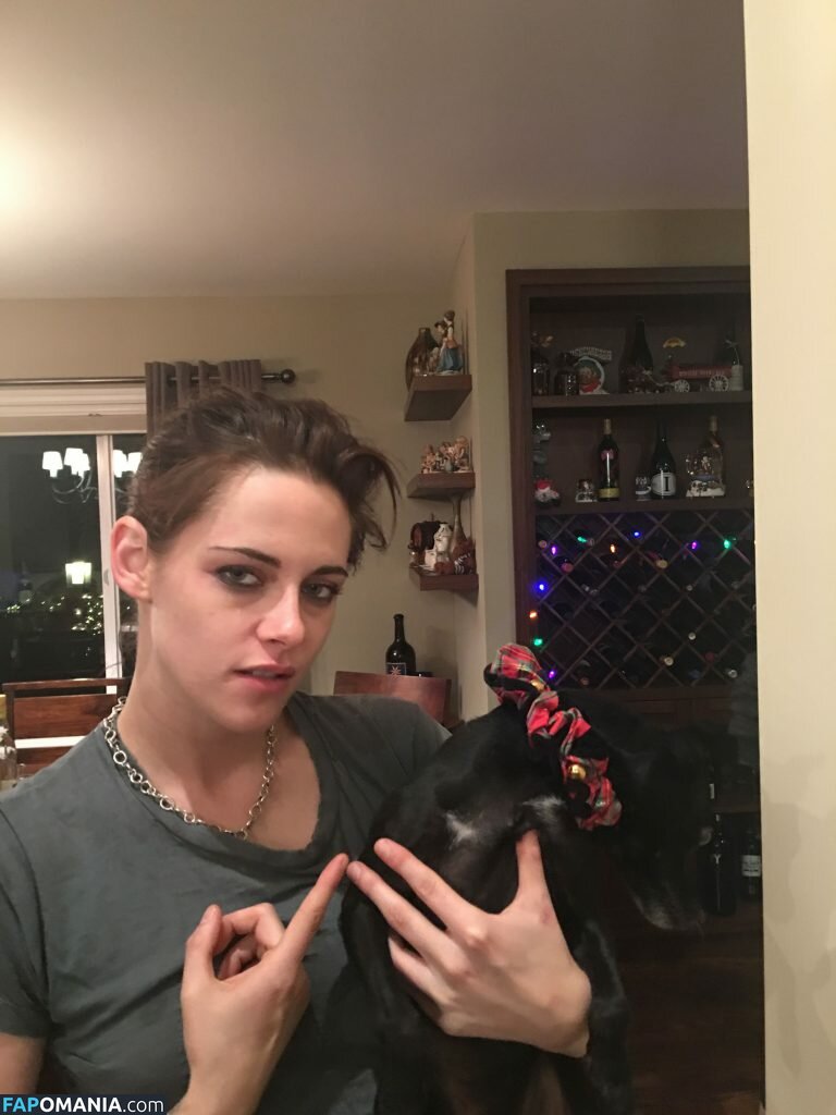 Kristen Stewart Desnudo Foto filtrada #316