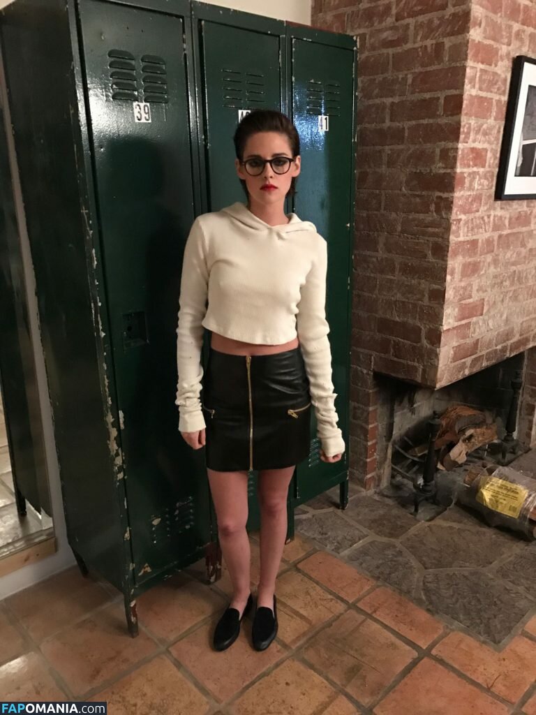 Kristen Stewart Desnudo Foto filtrada #331
