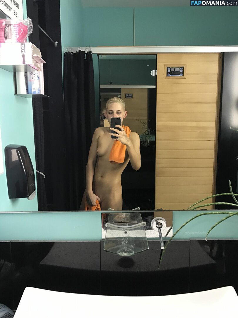 Kristen Stewart Desnudo Foto filtrada #341