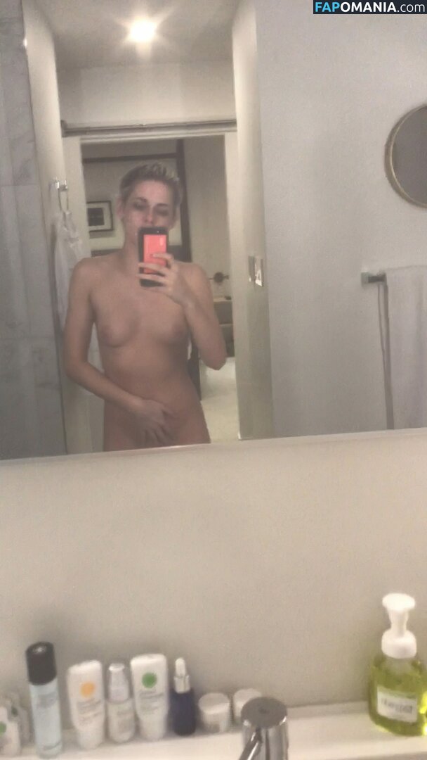 Kristen Stewart Desnudo Foto filtrada #354