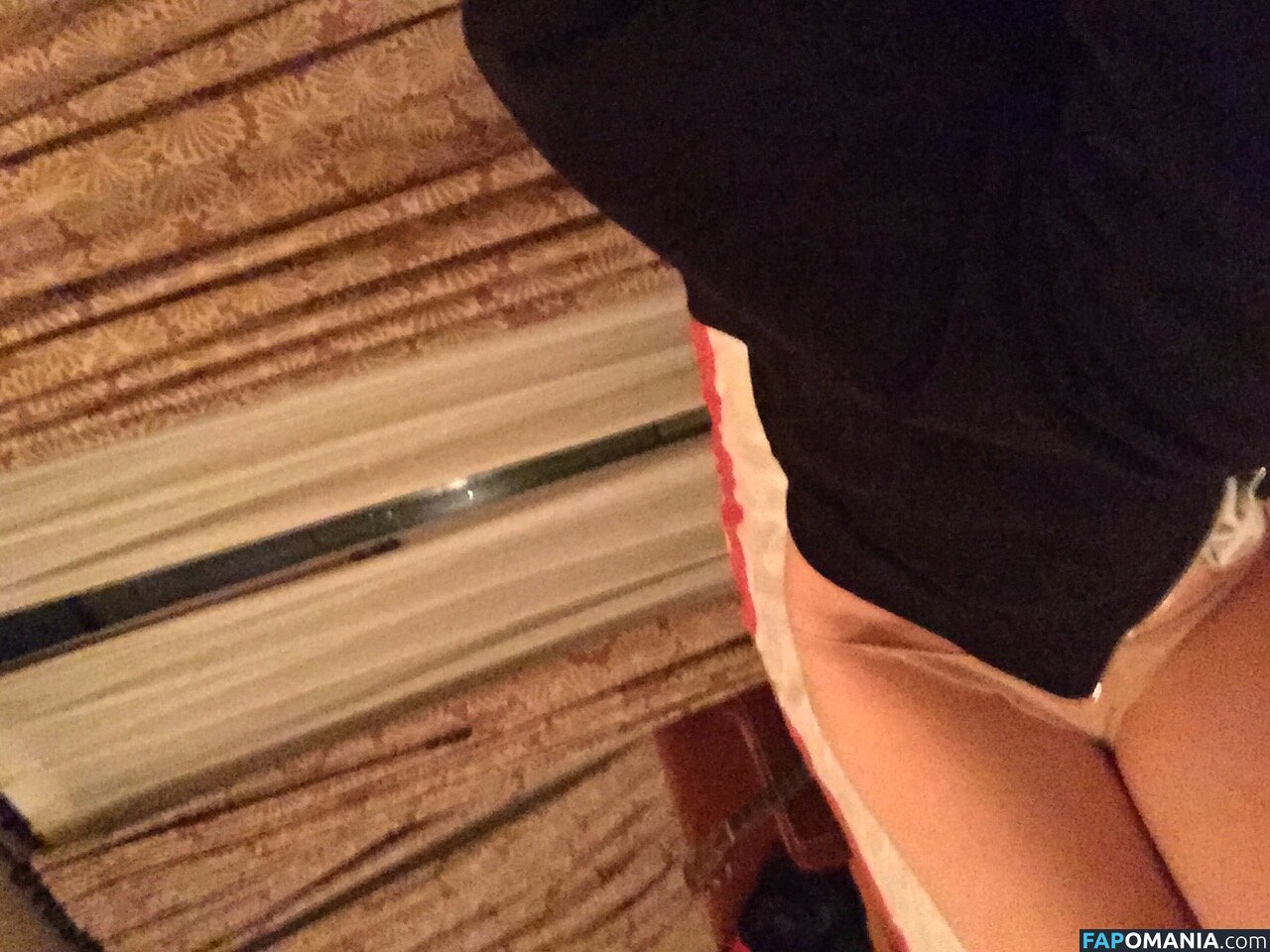 Kristen Stewart Desnudo Foto filtrada #410