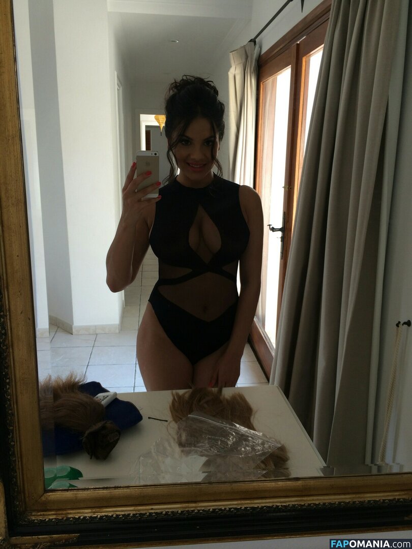 Lacey Banghard Desnudo Foto filtrada #1