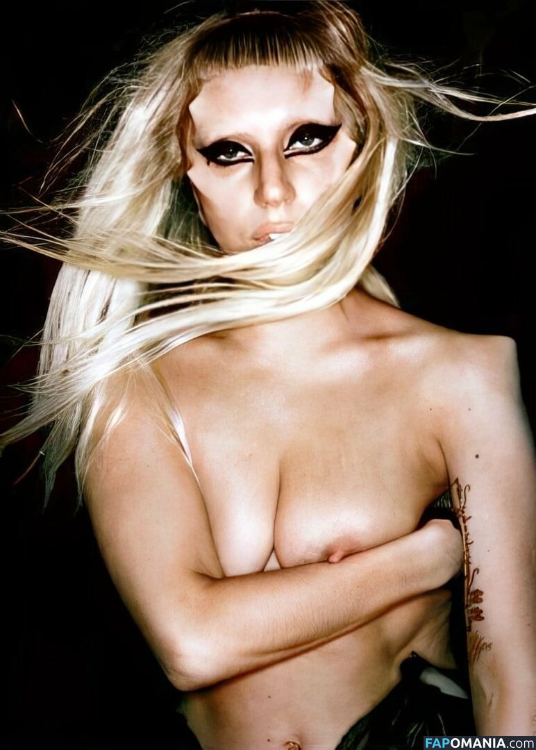 Lady Gaga Desnudo Foto filtrada #569