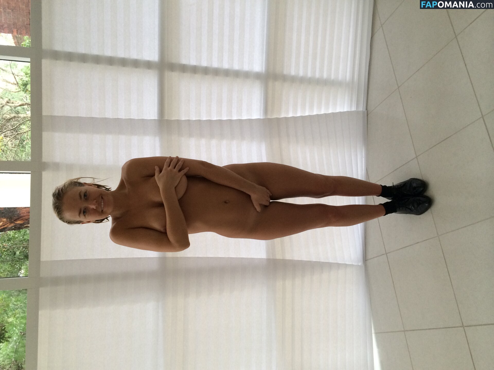Lara Bingle Desnudo Foto filtrada #173
