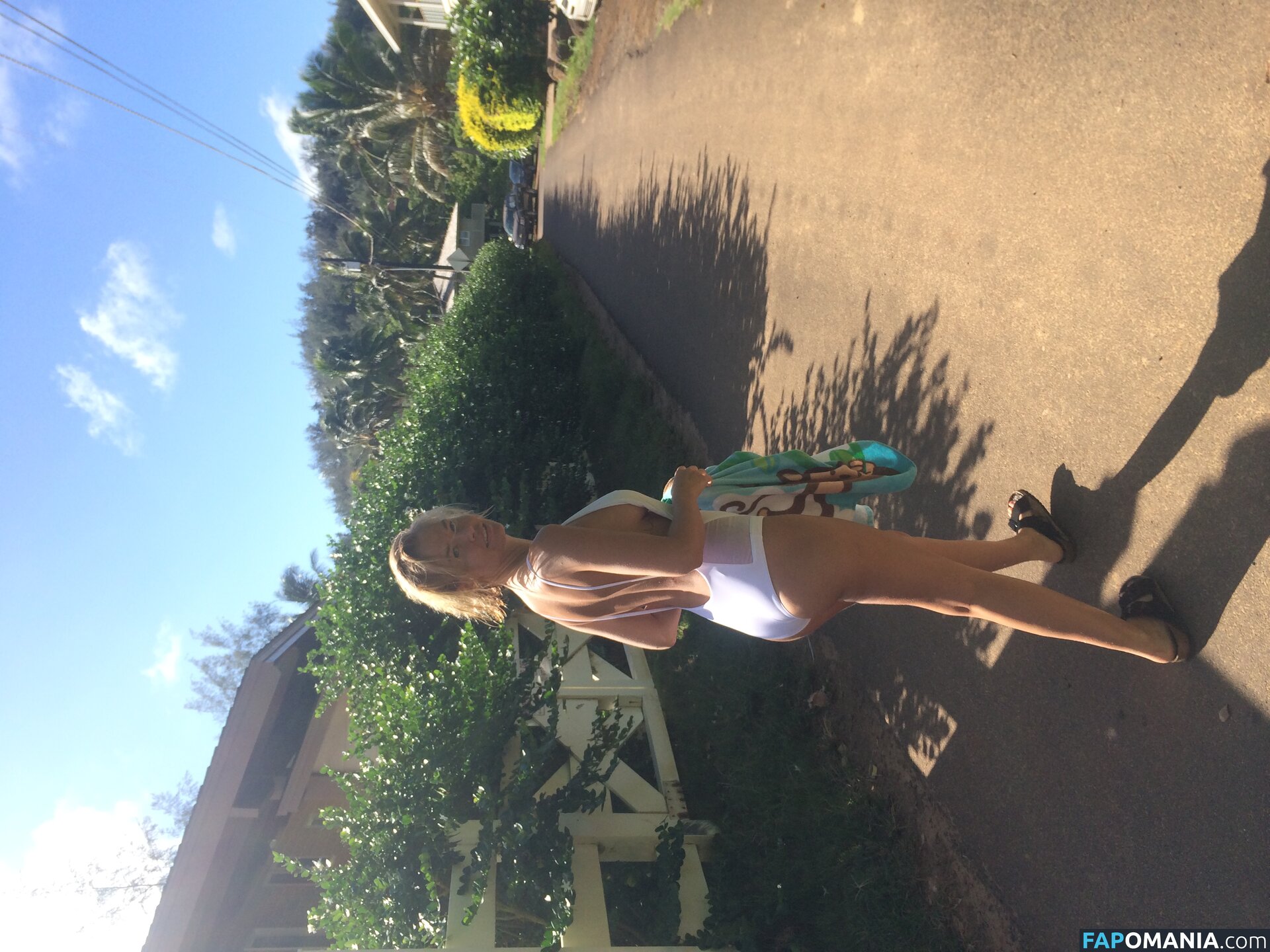 Lara Bingle Desnudo Foto filtrada #359