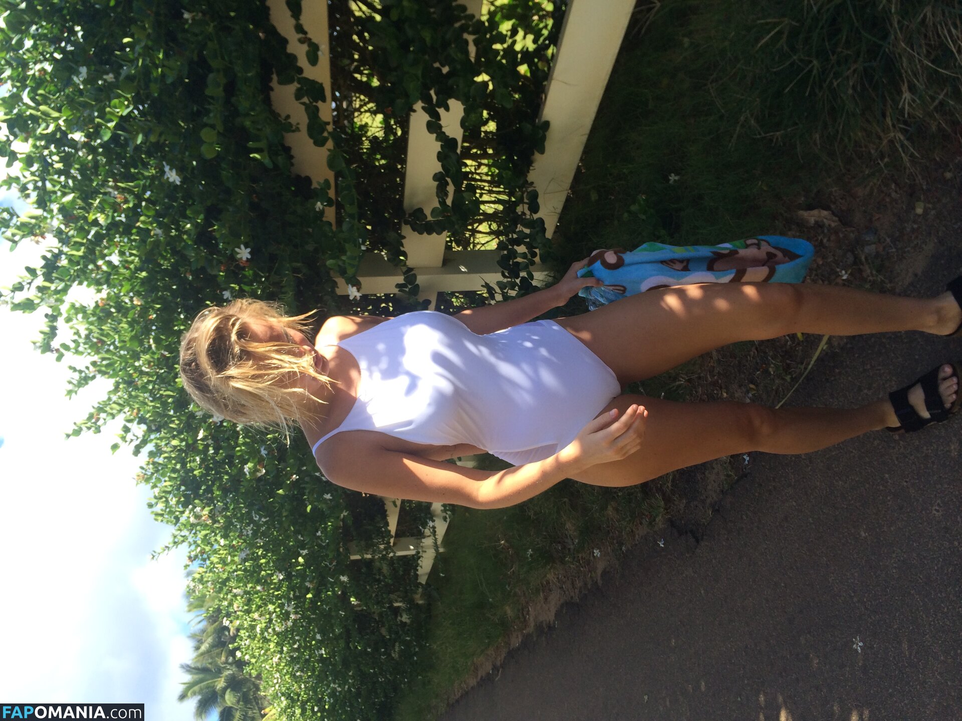 Lara Bingle Desnudo Foto filtrada #386