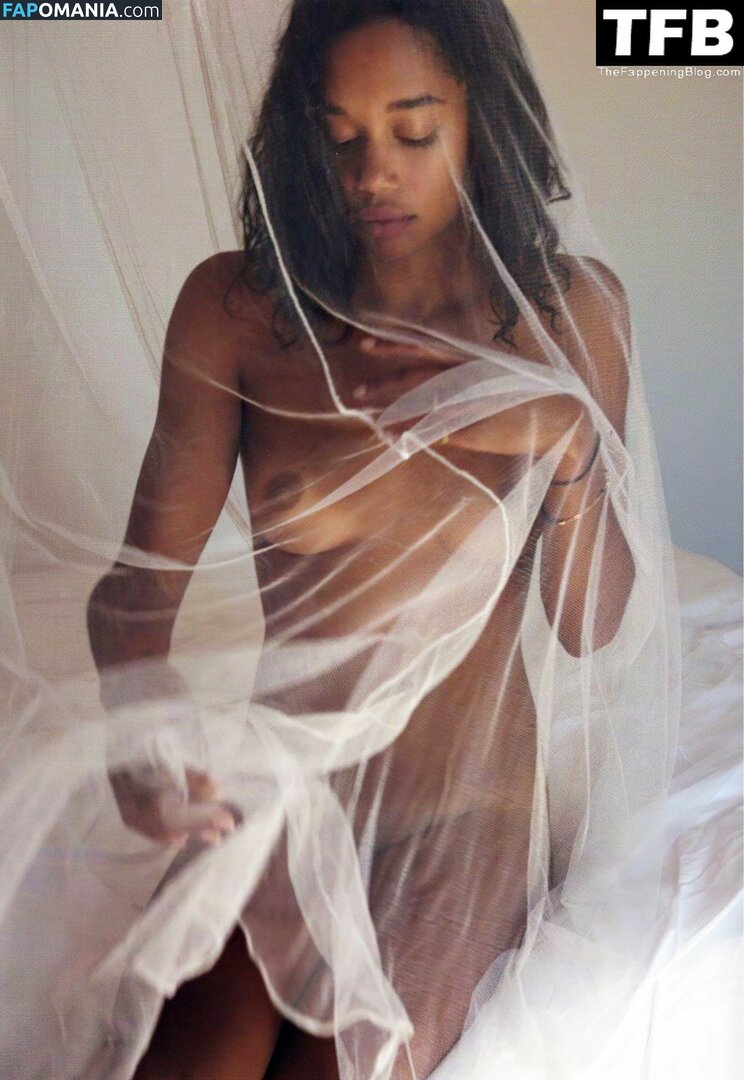 Laura Harrier Desnudo Foto filtrada #17