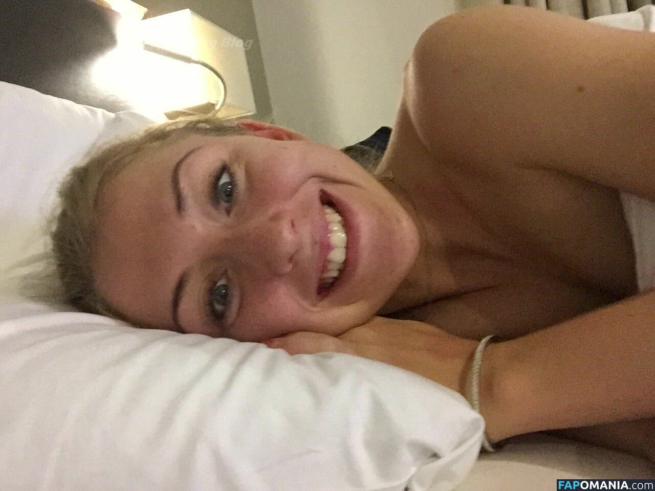 Laura Trott Desnudo Foto filtrada #2