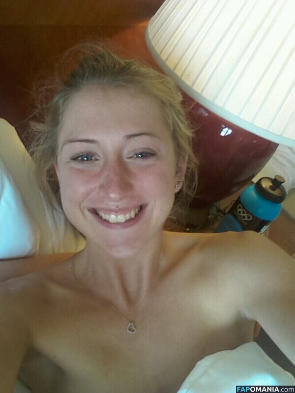 Laura Trott Desnudo Foto filtrada #16