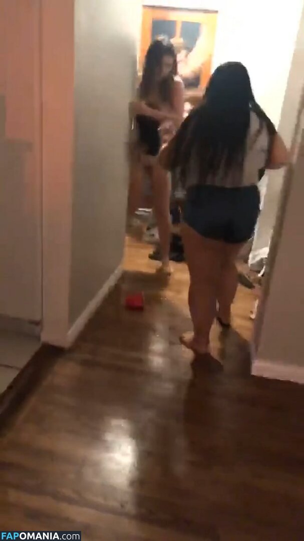 Lia Marie Johnson Desnudo Foto filtrada #3