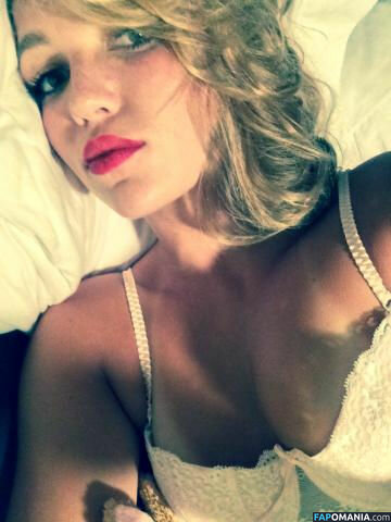 Lili Simmons Desnudo Foto filtrada #70