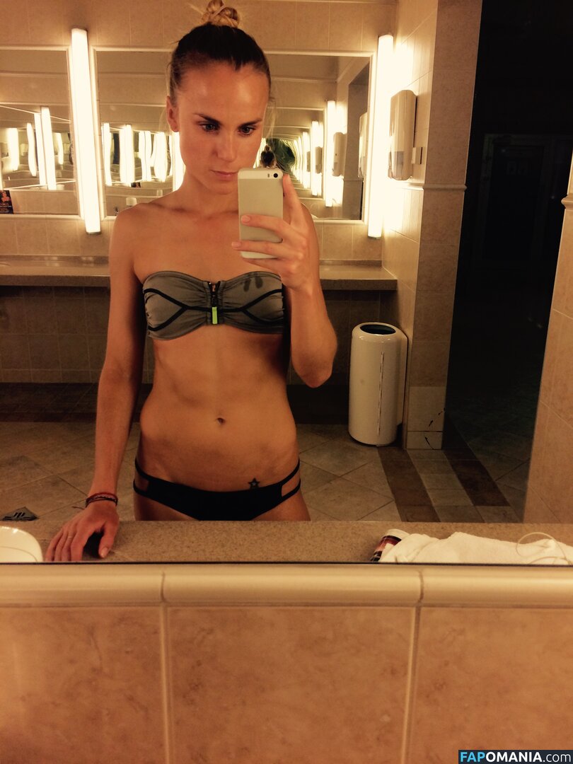 Lina Stanciute Desnudo Foto filtrada #15