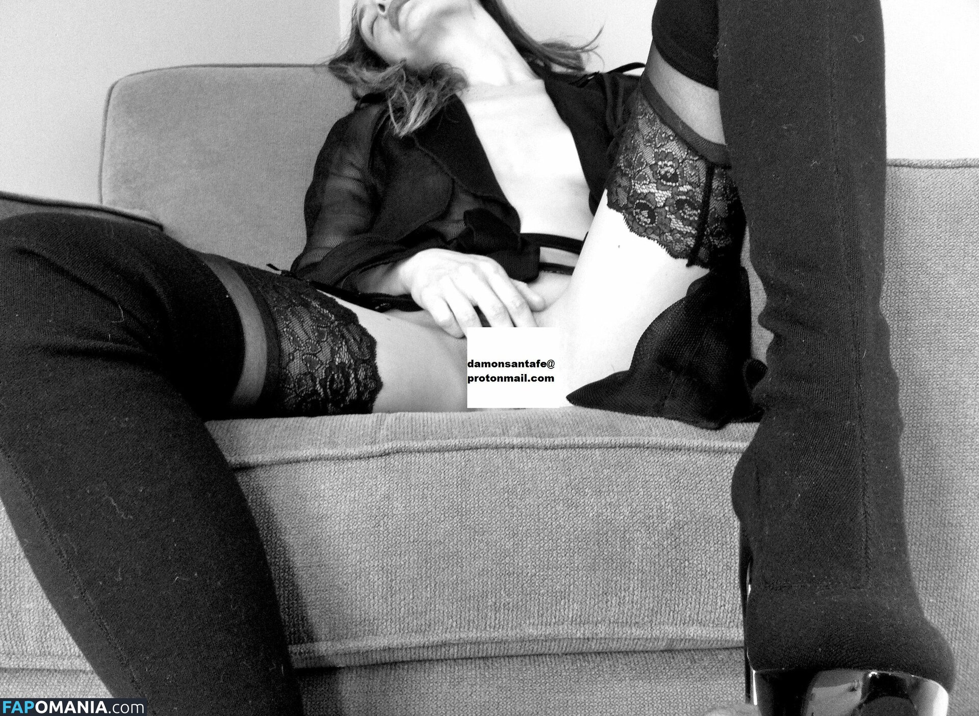 Maggie Q Desnudo Foto filtrada #1