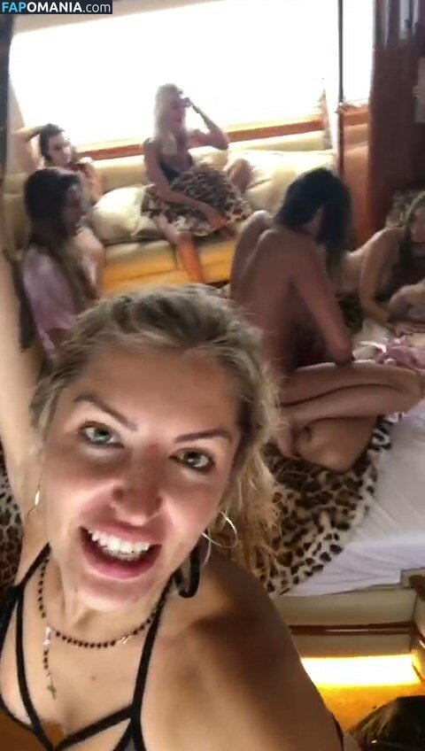 Maria Andreeva Desnudo Foto filtrada #12