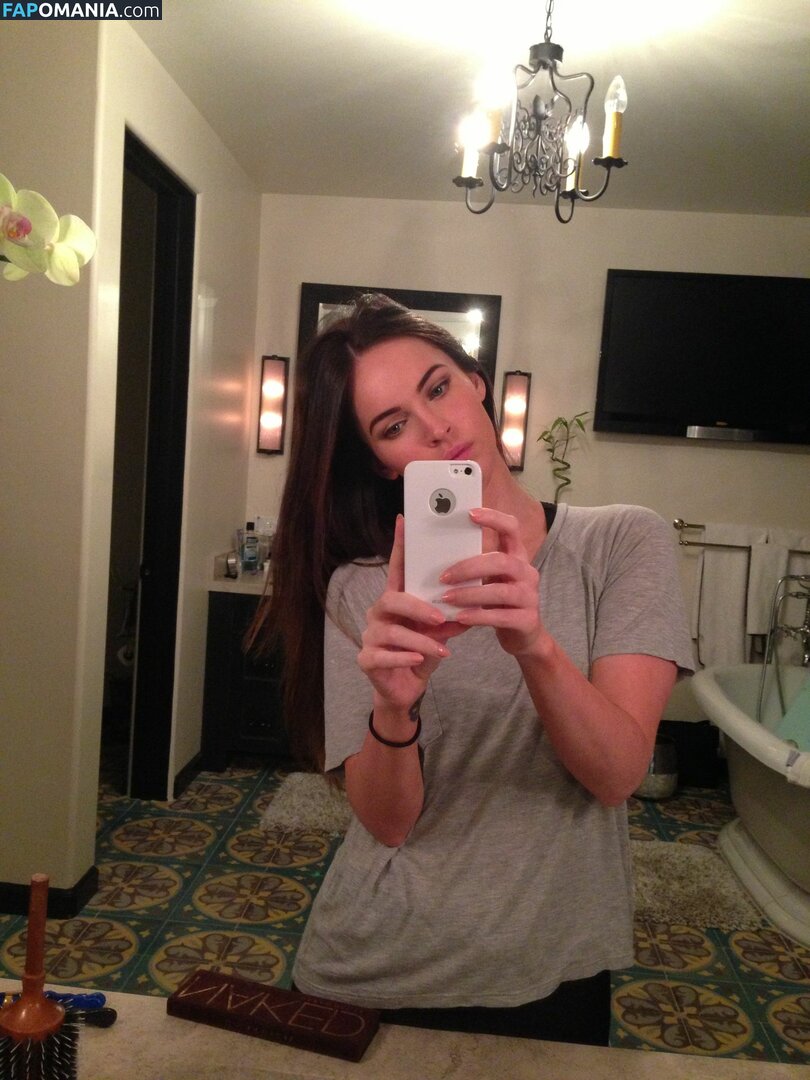 Megan Fox Desnudo Foto filtrada #11