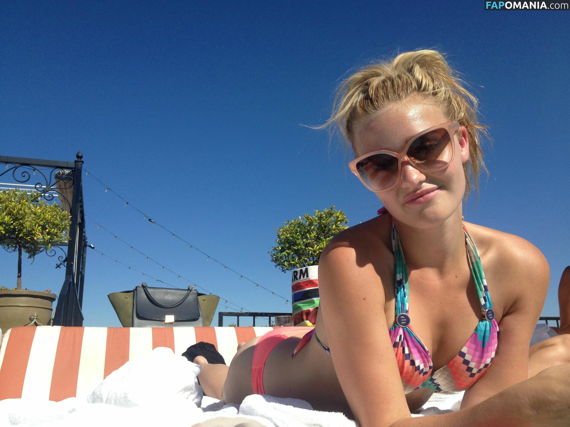 Michalka Sisters Desnudo Foto filtrada #1