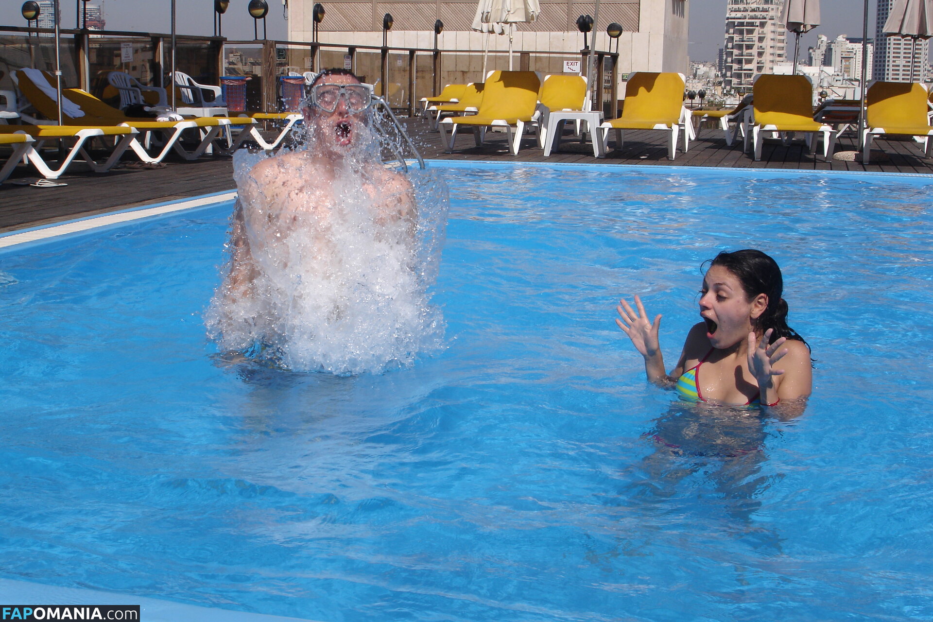 Mila Kunis Desnudo Foto filtrada #22