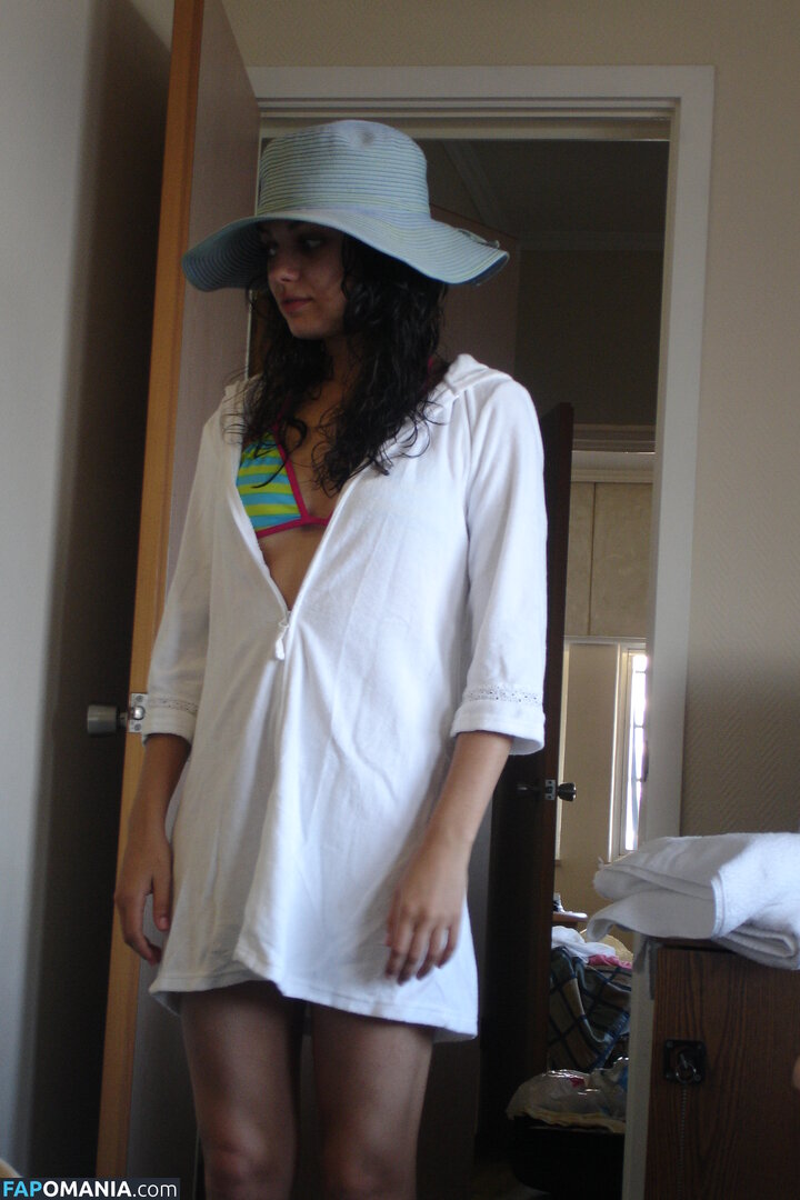 Mila Kunis Desnudo Foto filtrada #25