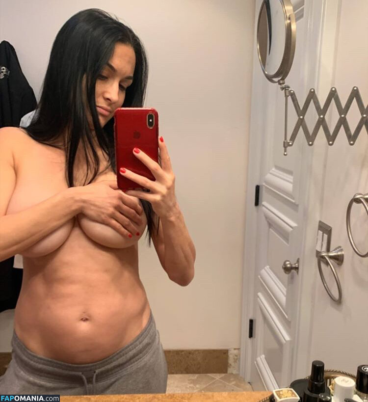 Nikki Bella Desnudo Foto filtrada #2