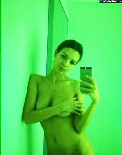 Nikoletta Ralli Desnudo Foto filtrada #125