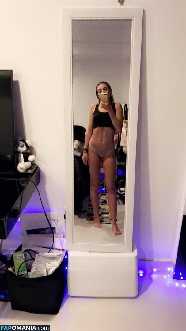 Noah Cyrus Desnudo Foto filtrada #54