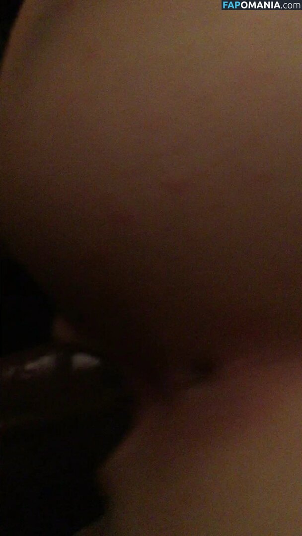 Noel Berry Desnudo Foto filtrada #167