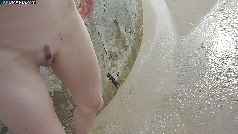 Salome Stevenin Desnudo Foto filtrada #13