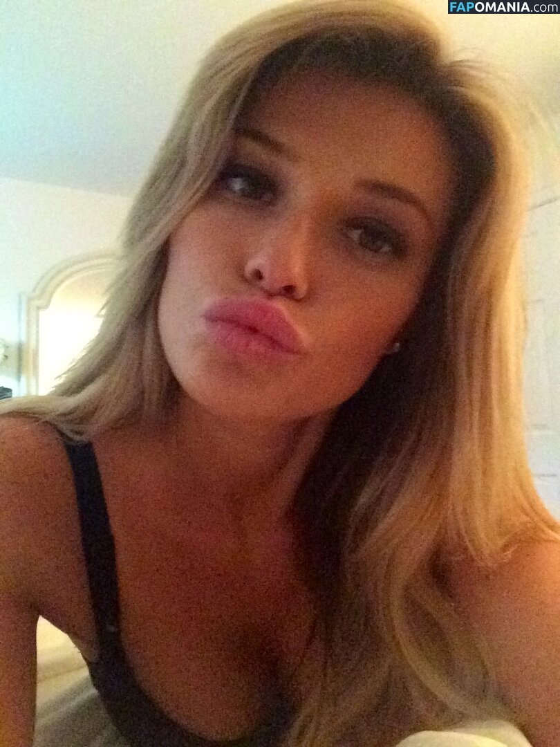 Samantha Hoopes Desnudo Foto filtrada #15