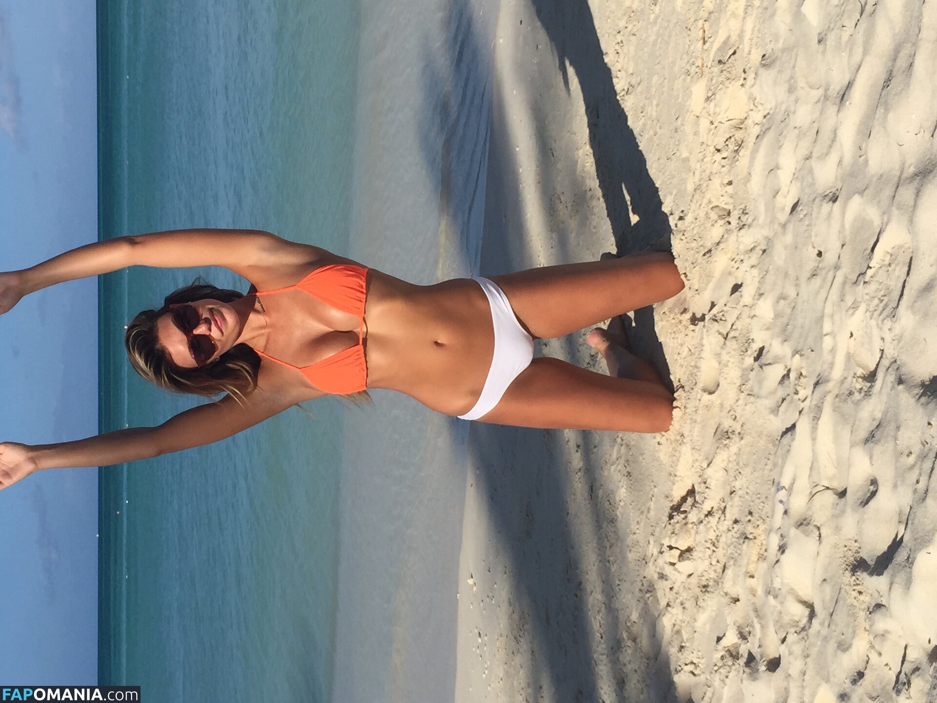 Samantha Hoopes Desnudo Foto filtrada #44