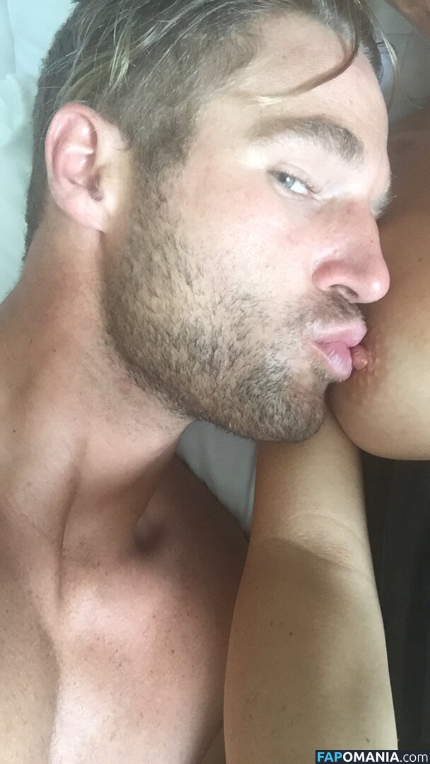 Samantha Hoopes Desnudo Foto filtrada #174