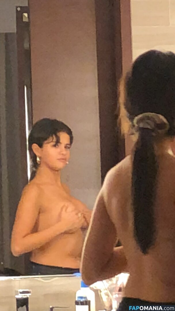 Selena Gomez Desnudo Foto filtrada #39