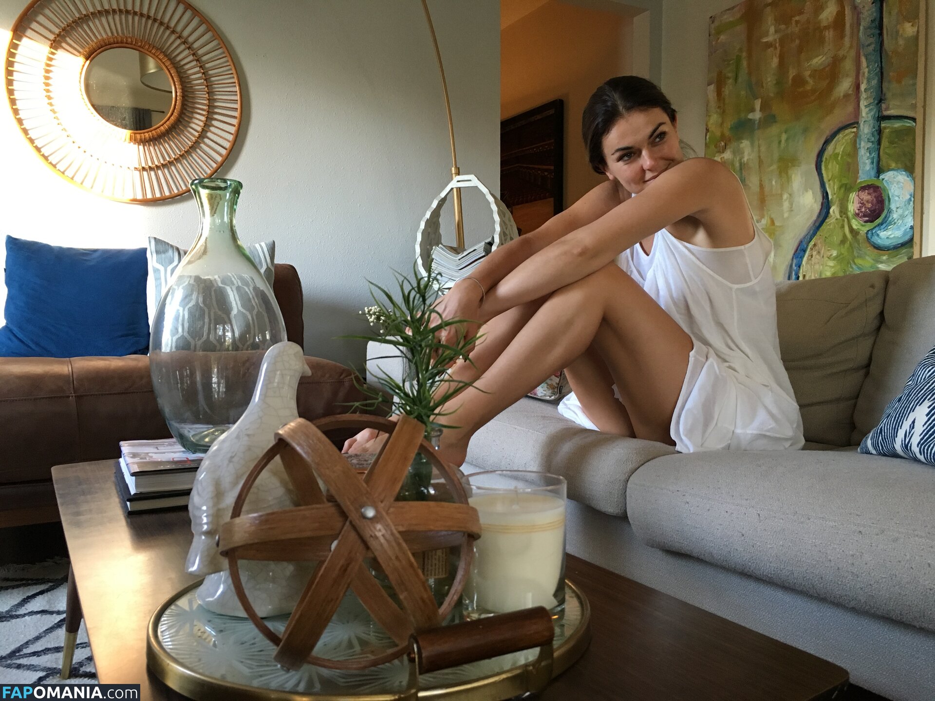 Serinda Swan Desnudo Foto filtrada #249