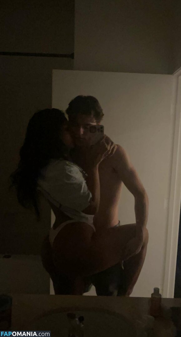 Sienna Mae Gomez / sienna_mae / siennamaegomez Desnudo OnlyFans  Foto filtrada #619