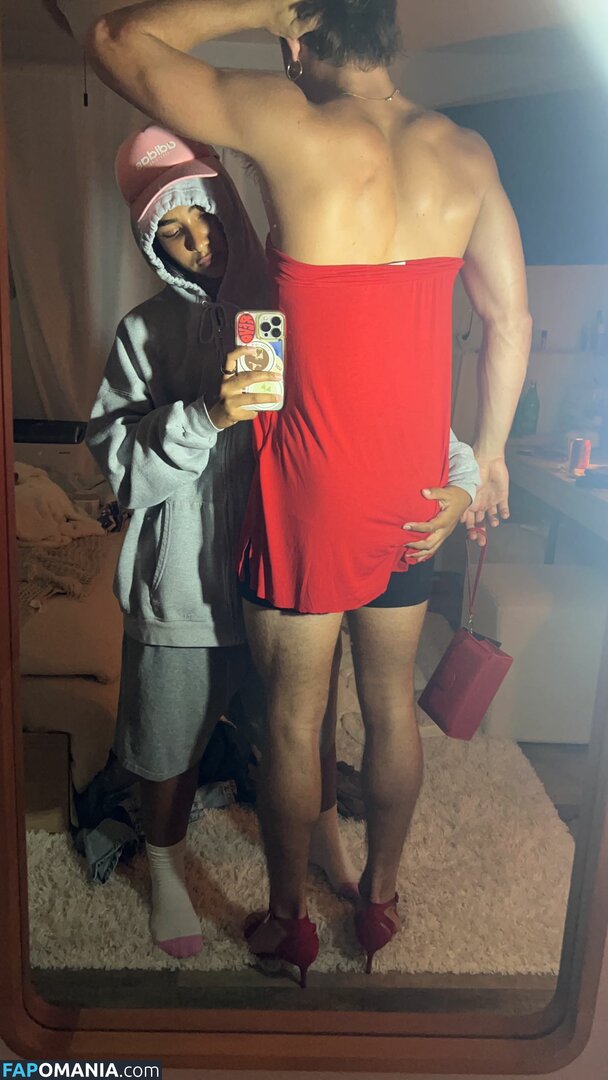 Sienna Mae Gomez / sienna_mae / siennamaegomez Desnudo OnlyFans  Foto filtrada #878