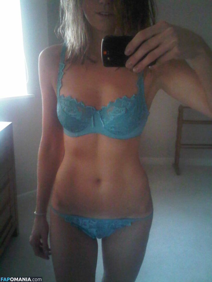 Susie Wolff Desnudo Foto filtrada #7