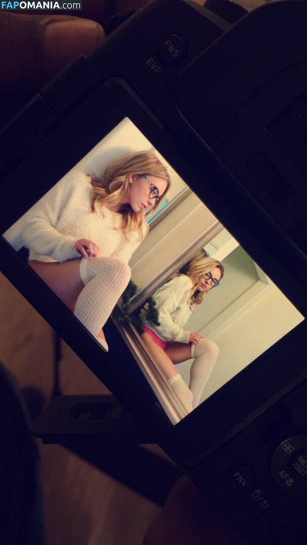 Sydney Sweeney Desnudo Foto filtrada #4895