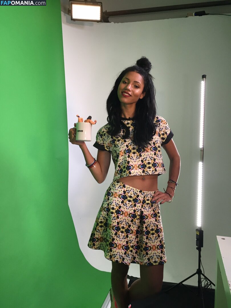 Vick Hope Desnudo Foto filtrada #266