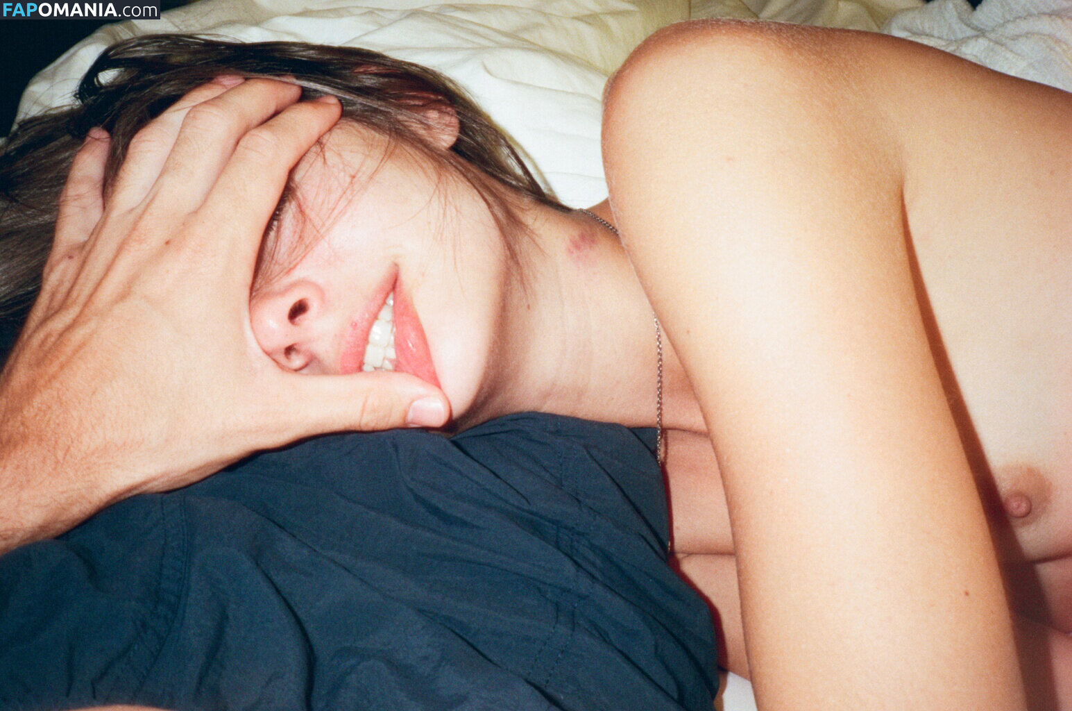 Willa Holland Desnudo Foto filtrada #24