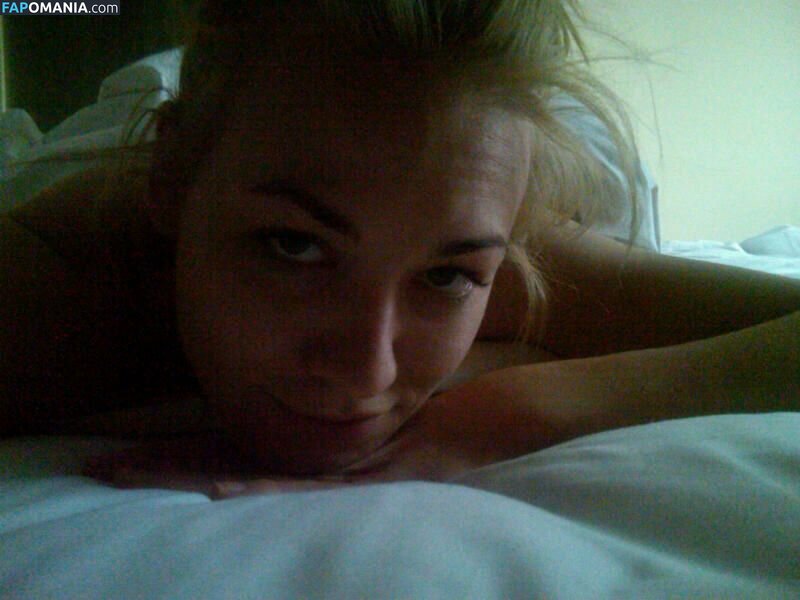 Yvonne Strahovski Desnudo Foto filtrada #36