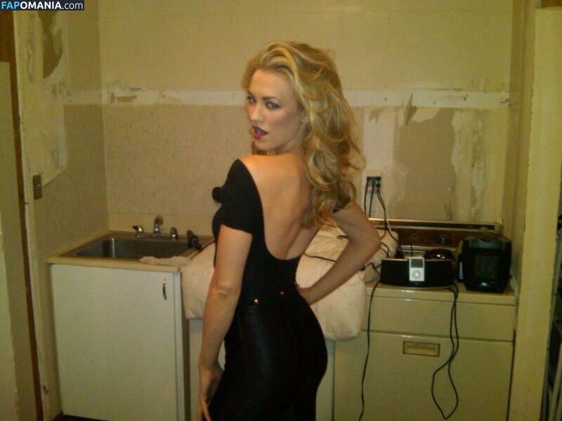 Yvonne Strahovski Desnudo Foto filtrada #62
