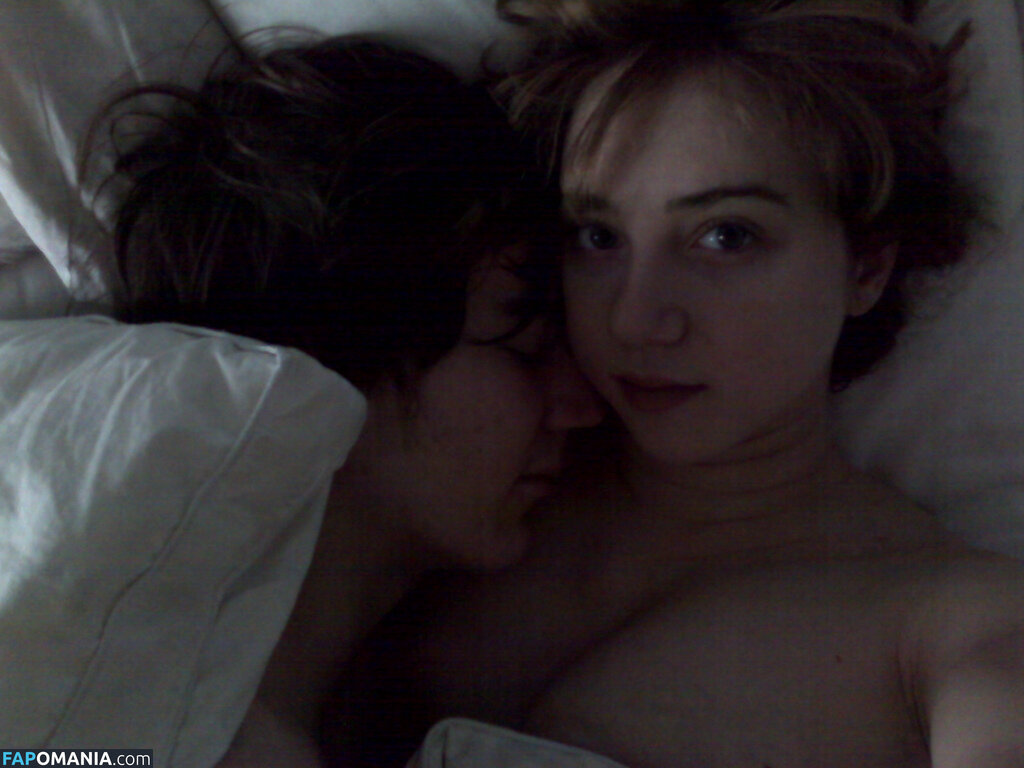 Zoe Kazan Desnudo Foto filtrada #5