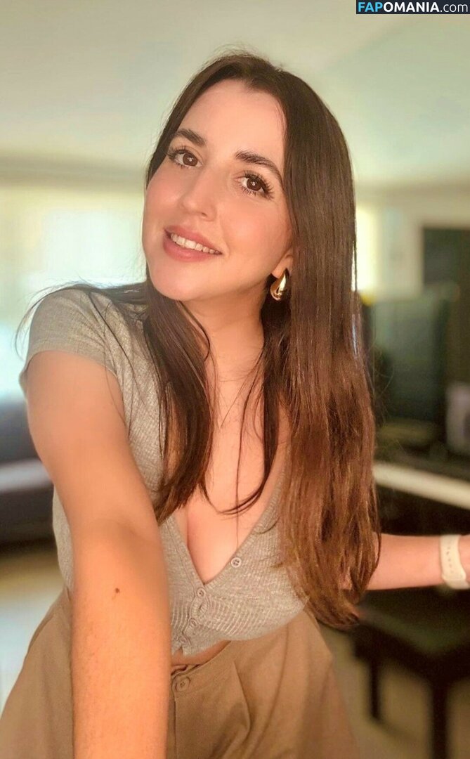 Aareni ASMR / Angelica RA / Angélica RA / aaareni / aareni / areniasmr / kikxoxo Desnudo OnlyFans  Foto filtrada #1